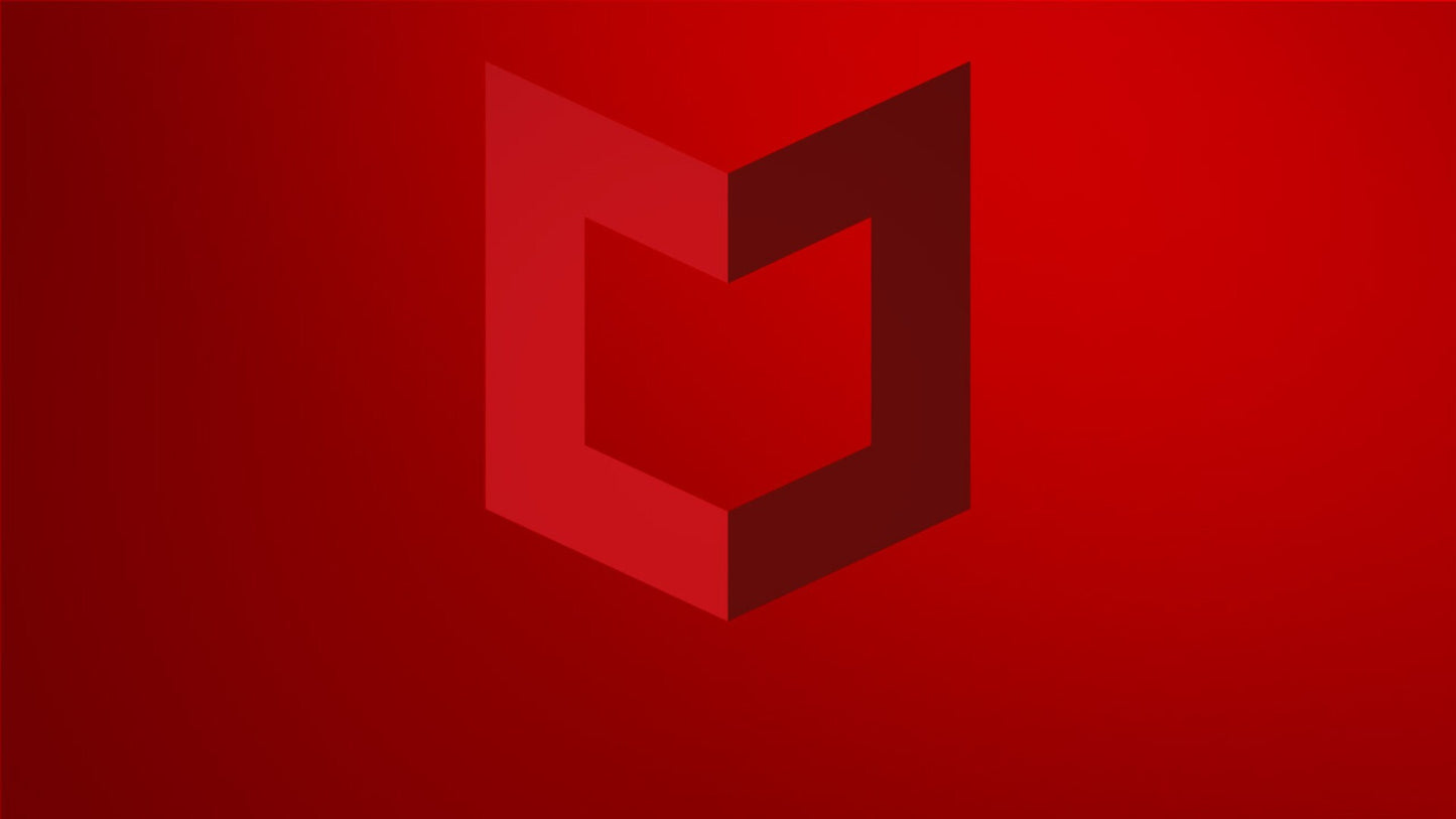 McAfee Internet Security 1 PC 3 Years - McAfee Key - GLOBAL  [Email/Instant Delivery]